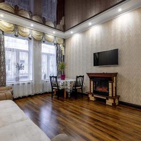 Апартаменти Noviy 4 *